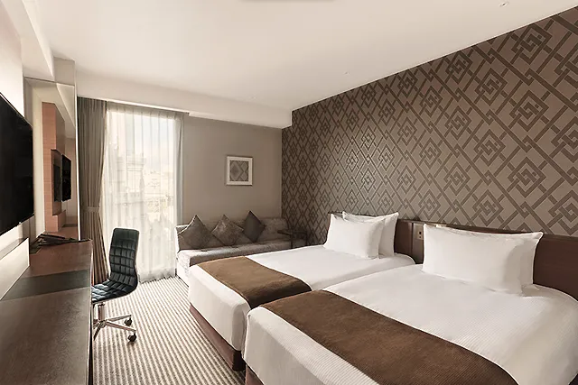 【東京発】高速バス（往路夜行便）＋選べるホテル１泊