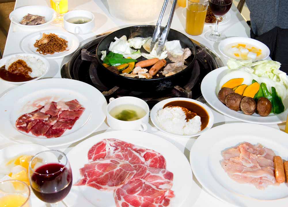 佐倉薫&八巻アンナと一緒にゆっくり楽しく慰安旅行画像