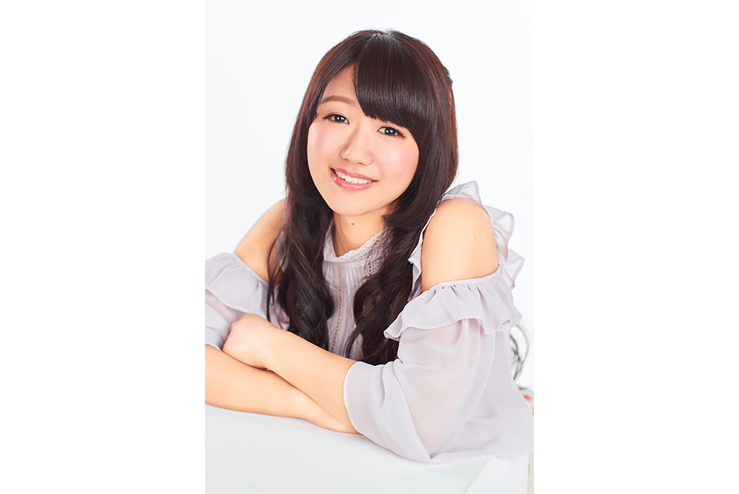 キャストの近藤唯さん
					