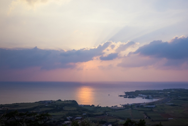 与論島・ヨロン島（鹿児島県）
