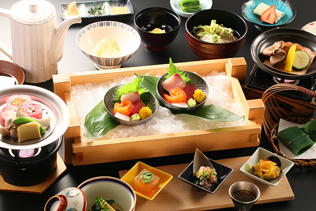 ホテル夕食