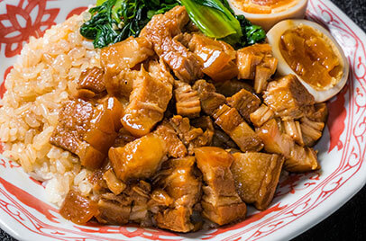 魯肉飯(ルーローファン)
