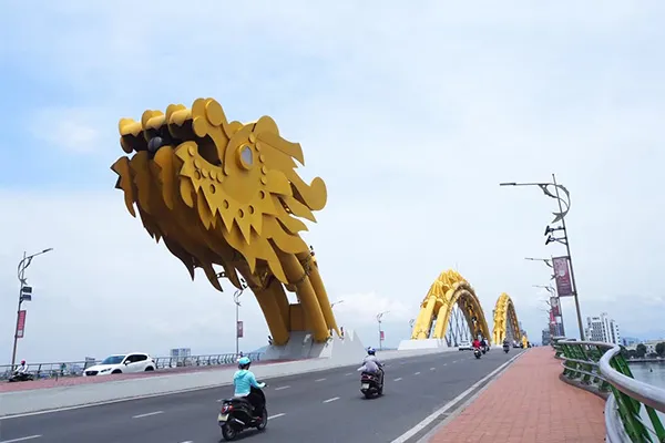 ドラゴン橋